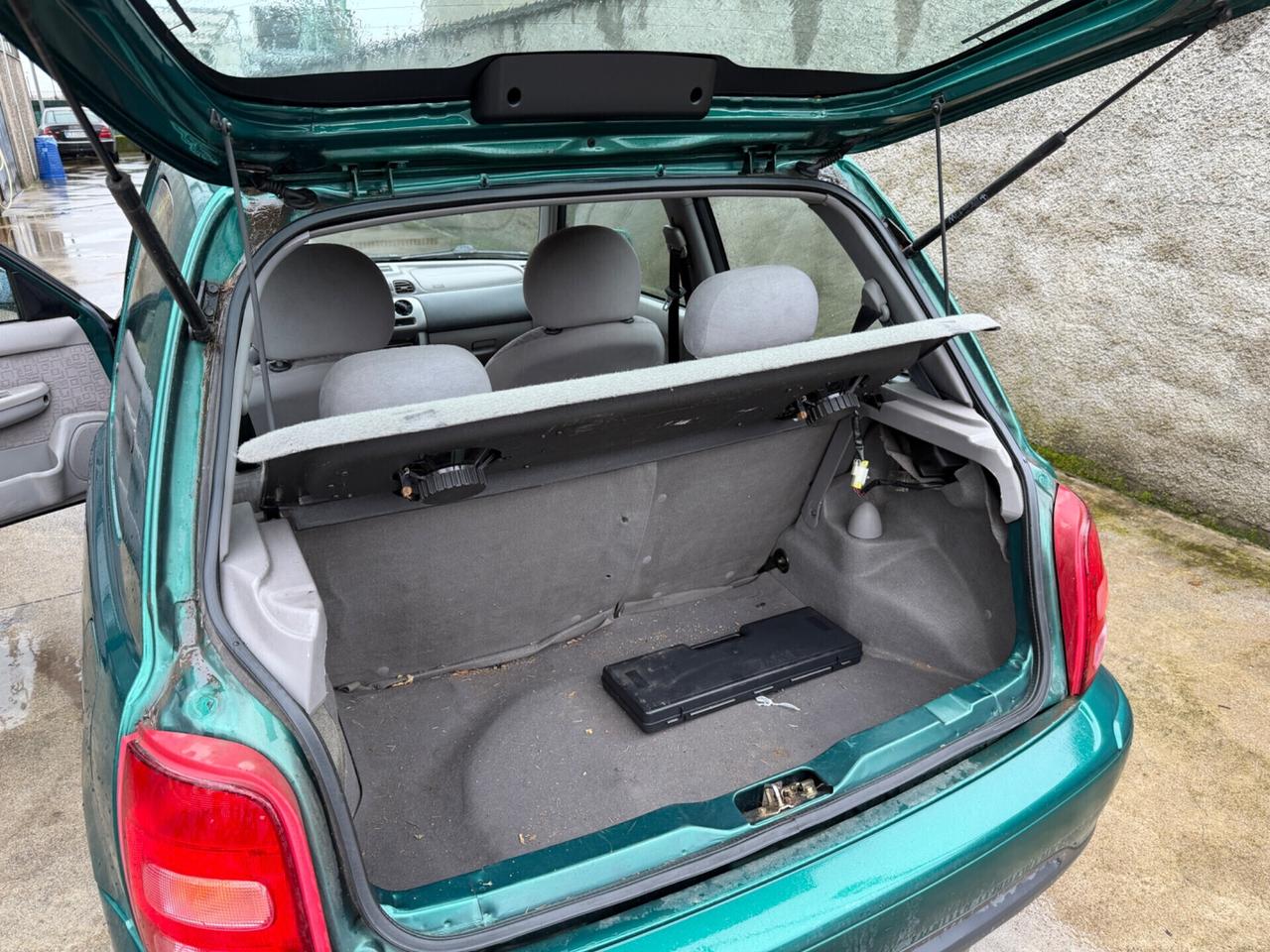 NISSAN MICRA 1.4i BENZINA AUTOMATICO CLIMA 100.000KM