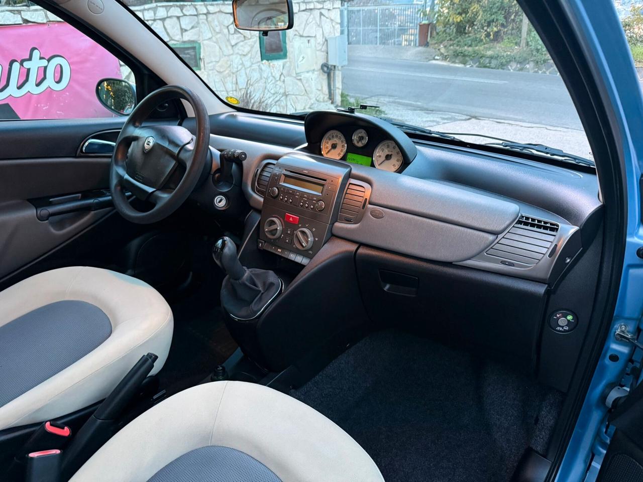 Lancia Ypsilon 1.3 Multijet 16V Platino