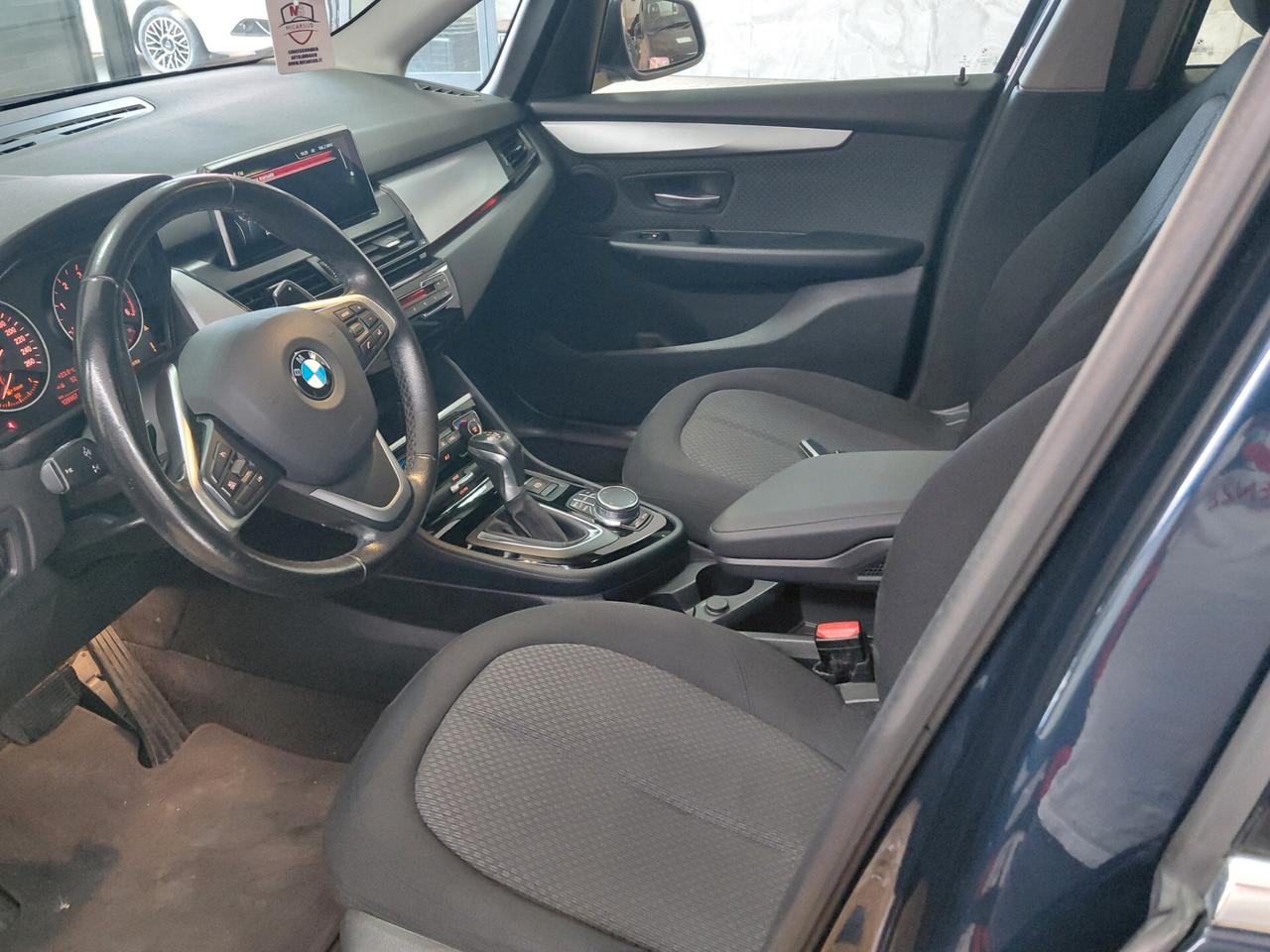 Bmw 2er Active Tourer 218d xDrive Advantage