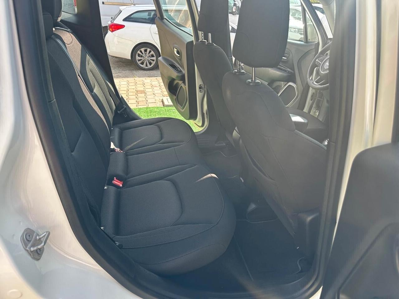 Jeep Renegade 1.6 Mjt 130 CV Longitude