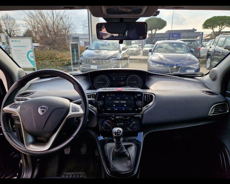 Lancia Ypsilon 1.0 FireFly 5 porte S&S Hybrid Gold