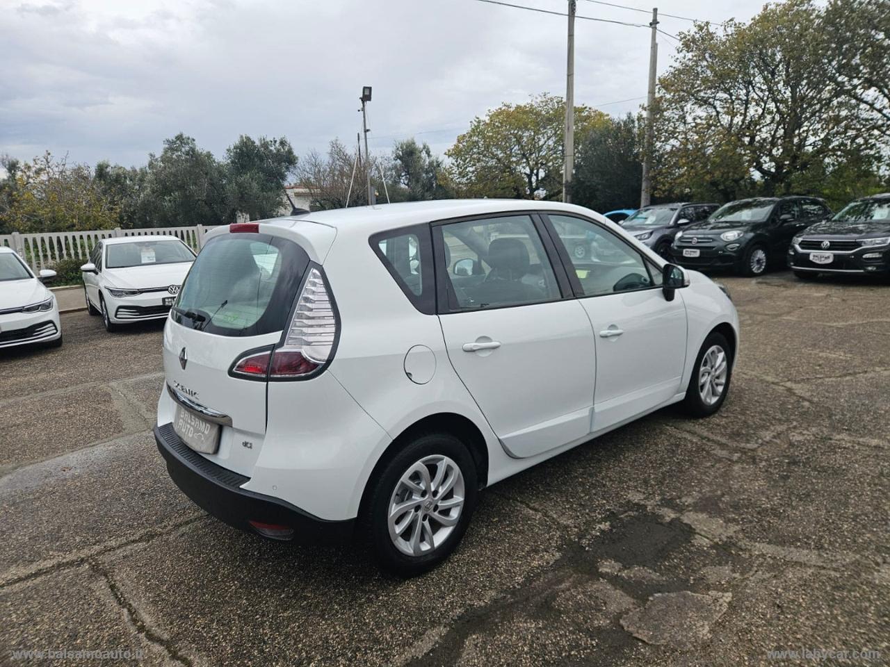 RENAULT Scénic XMod 1.5 dCi 110 CV Limited