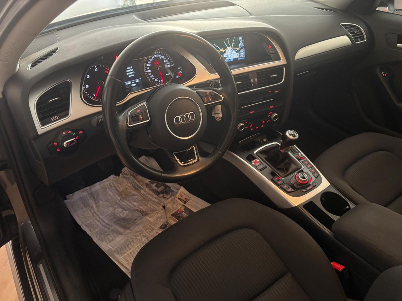 Audi A4 Avant 2.0 TDI 120cv s-line exterior