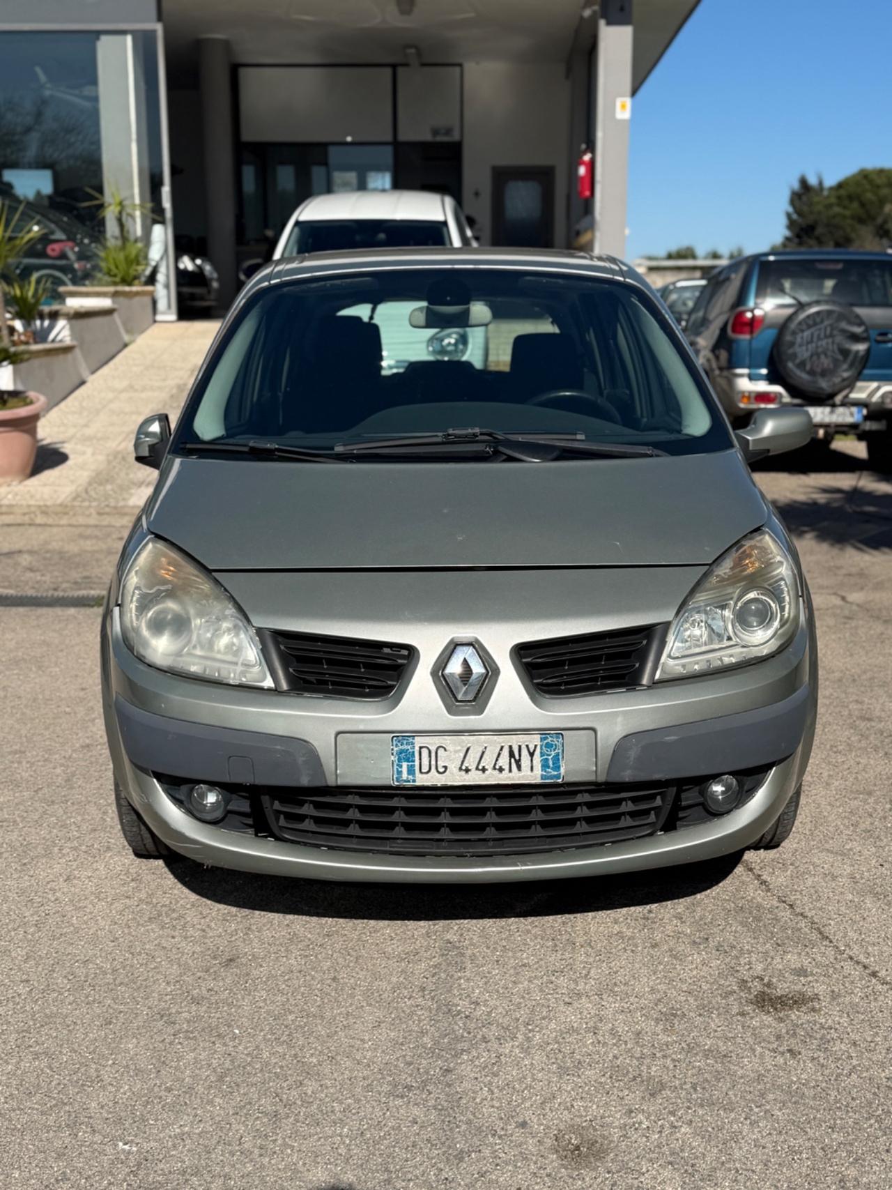 Renault Scénic 1.9 dCi/130CV FULL