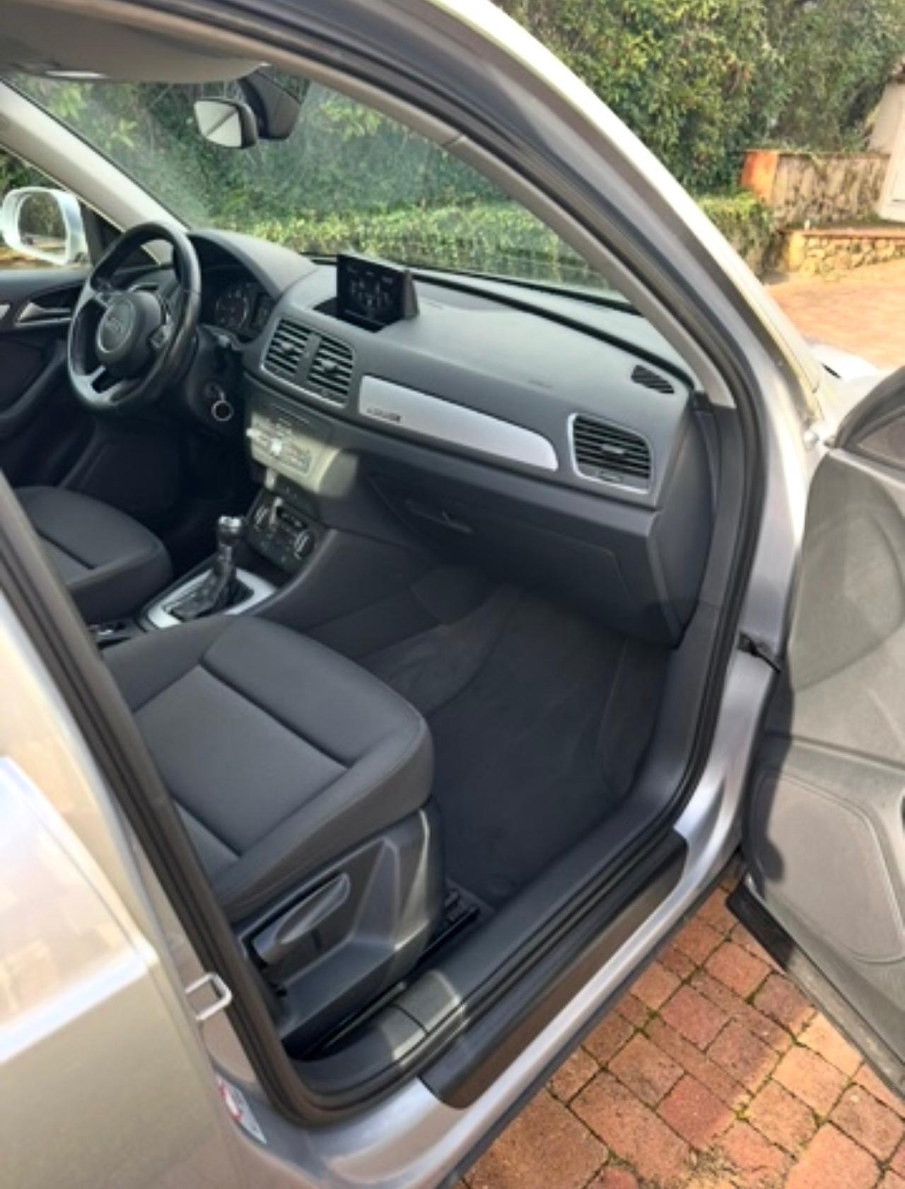 Audi Q3 2.0 TDI 150 CV quattro S tronic Business