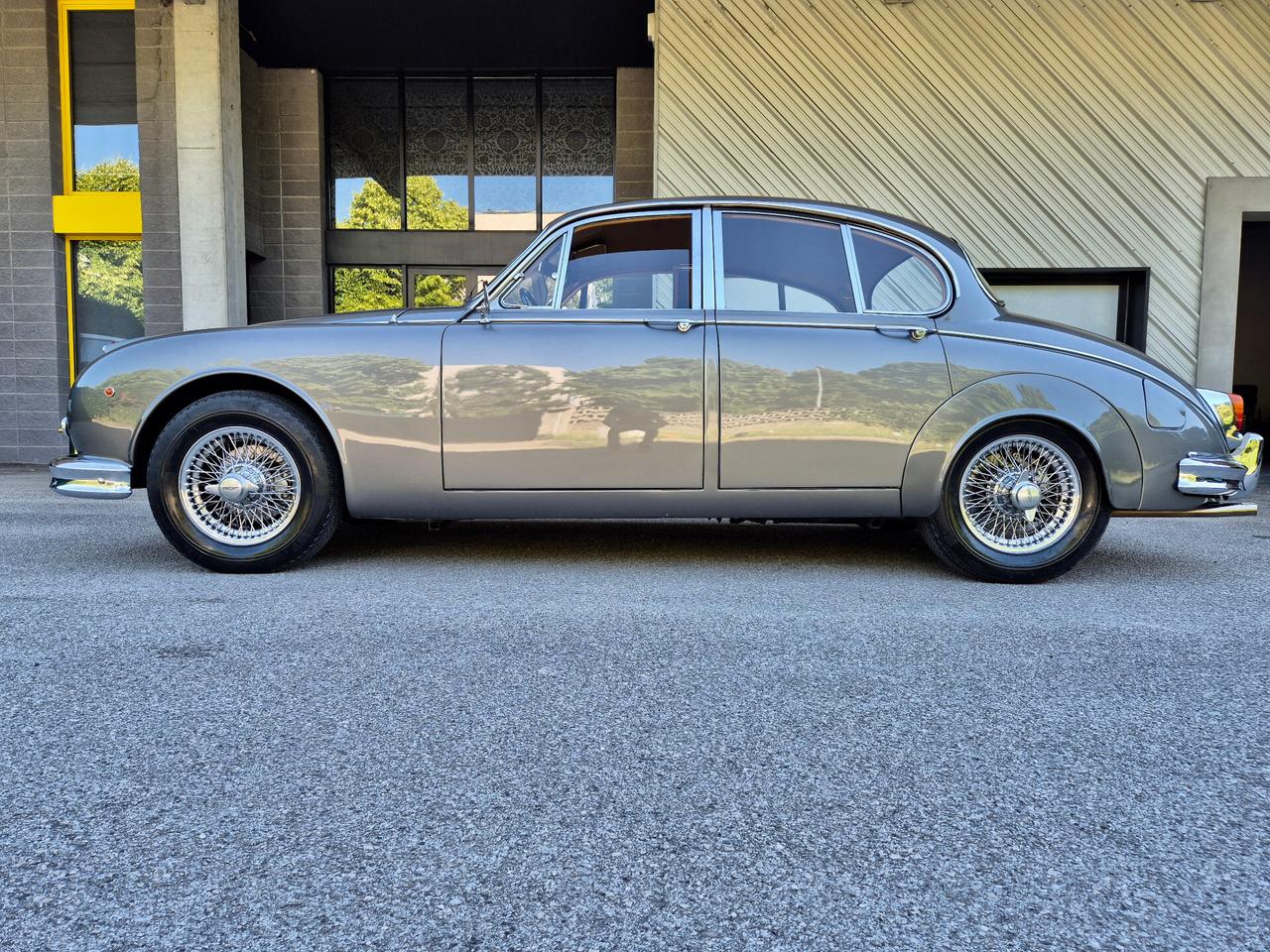 Jaguar MK II 3.8