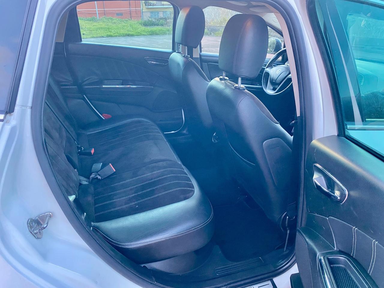 Lancia Delta 1.6 MJT 120cv Platino