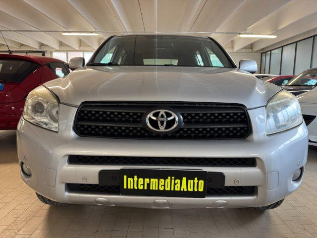 TOYOTA RAV 4 RAV4 2.2 D-4D 136CV Sol 4WD