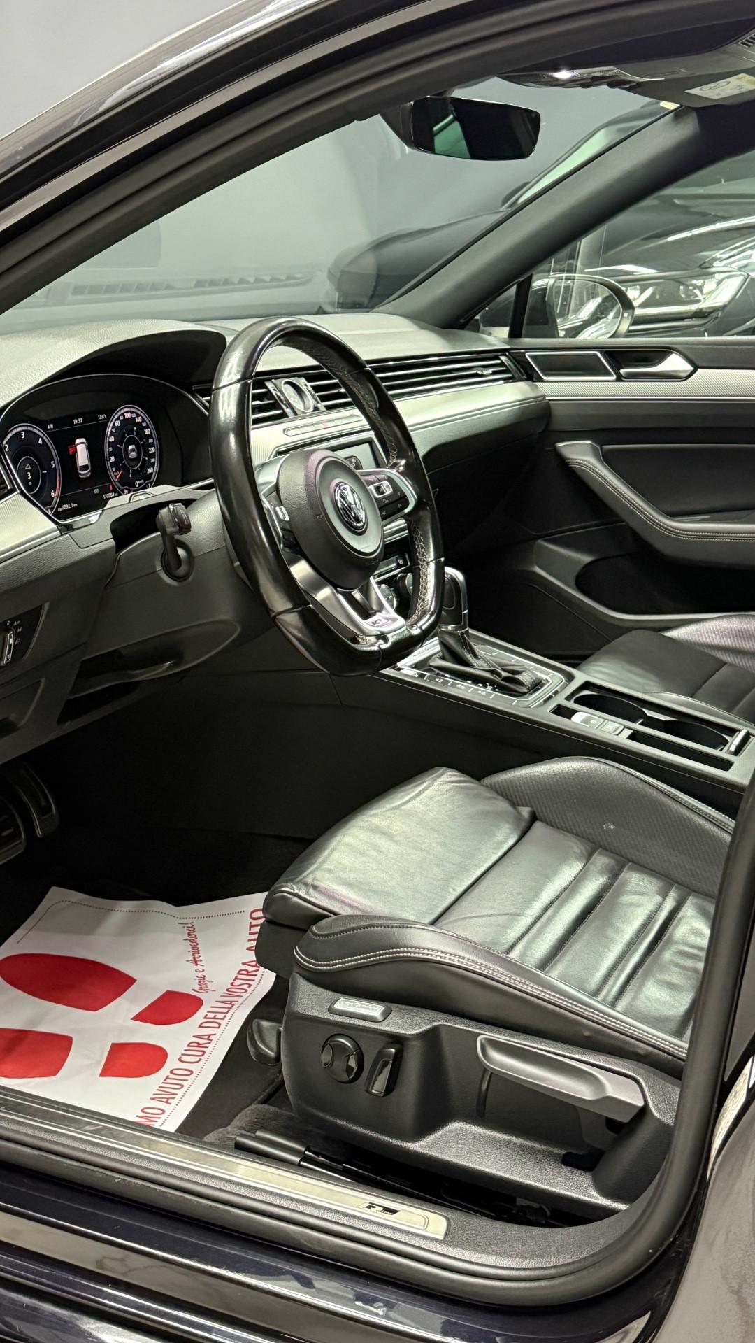 Volkswagen Passat R-LINE 2.0 BiTDI 240CV 4MOTION DSG Executive BMT