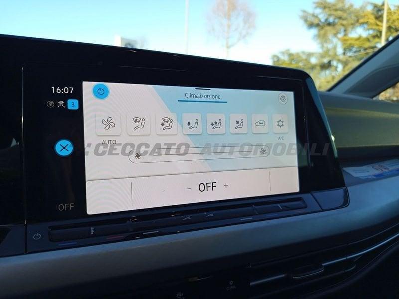 Volkswagen Golf VIII 2020 2.0 tdi Life 115cv dsg