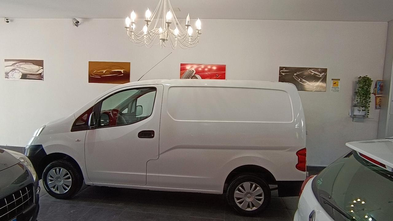 Nissan nv200 motore 1500 DCI 90 cv km 115.000