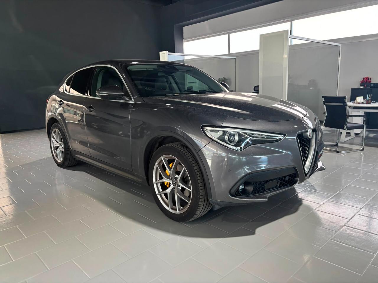 Alfa Romeo Stelvio 2.2 Turbodiesel 210 CV AT8 Q4 Executive