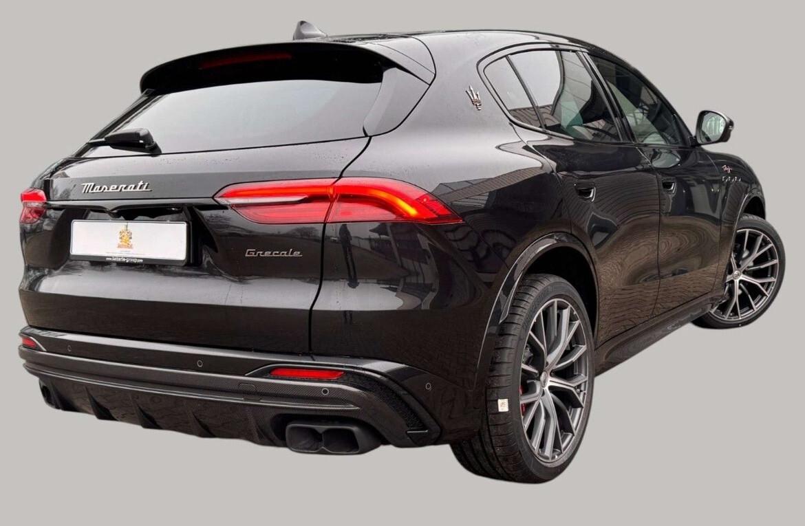 Maserati Grecale V6 530 CV AWD Trofeo NOLEGGIO 11 MESI