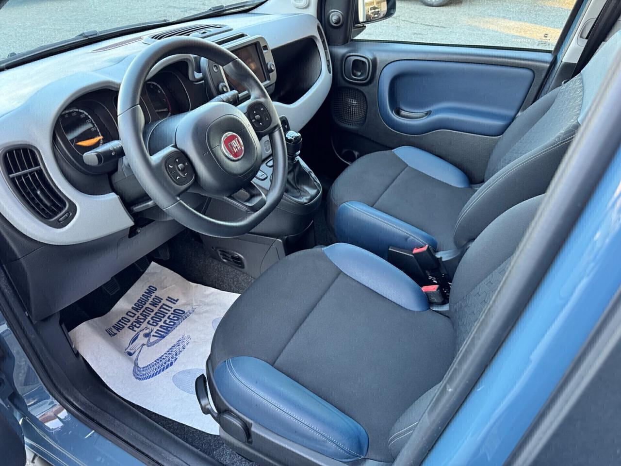 Fiat Panda 1.0 Cross Hybrid