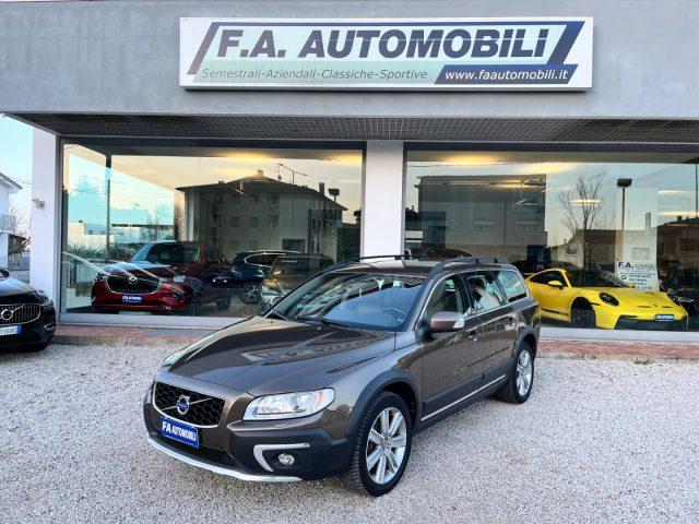 VOLVO XC70 D4 AWD Geartronic Summum