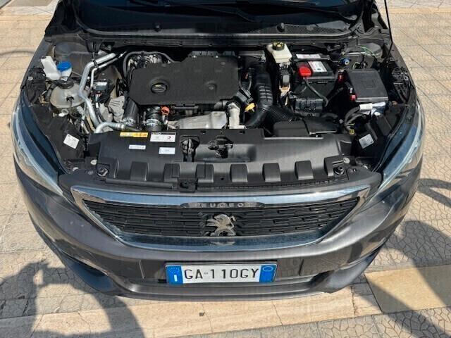 Peugeot 308 BlueHDi 130 S&S SW Navi-Carplay-led-Pdc