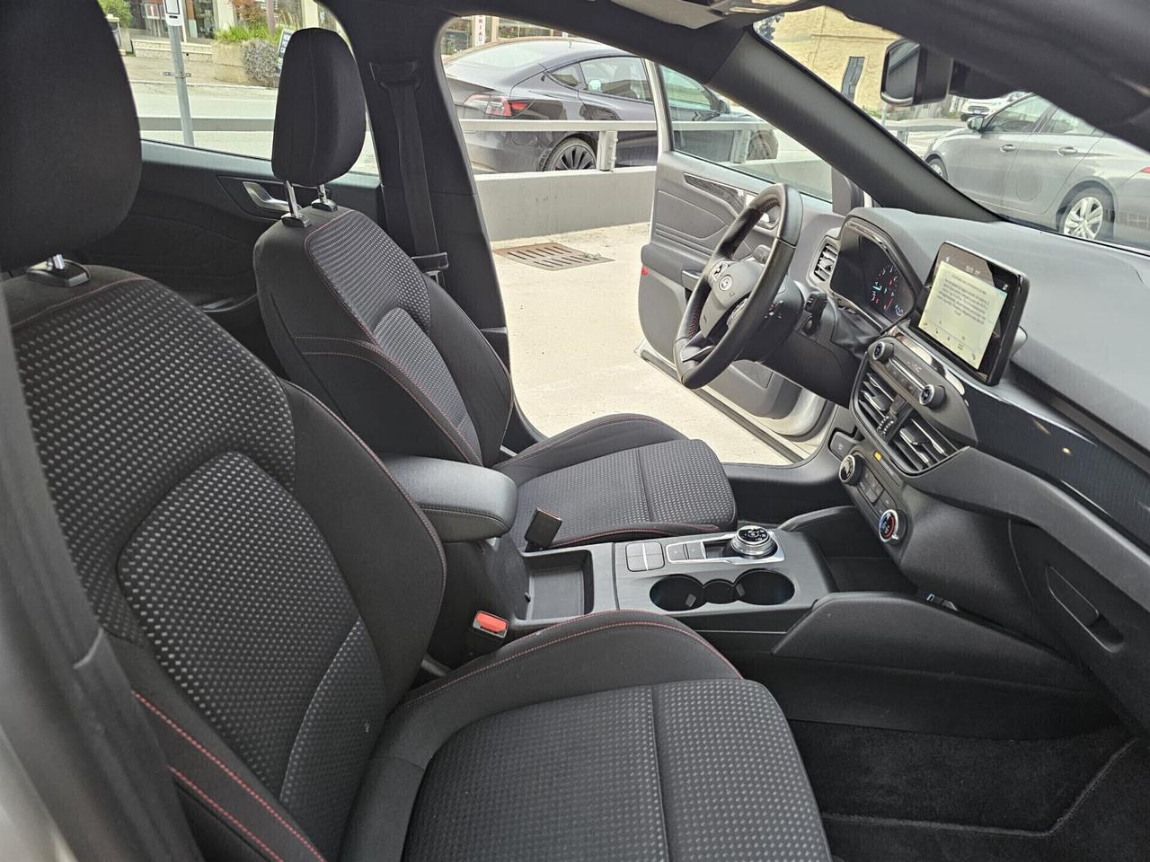 Ford Focus 2.0 EcoBlue 150 CV automatico SW ST-Line Co-Pilot