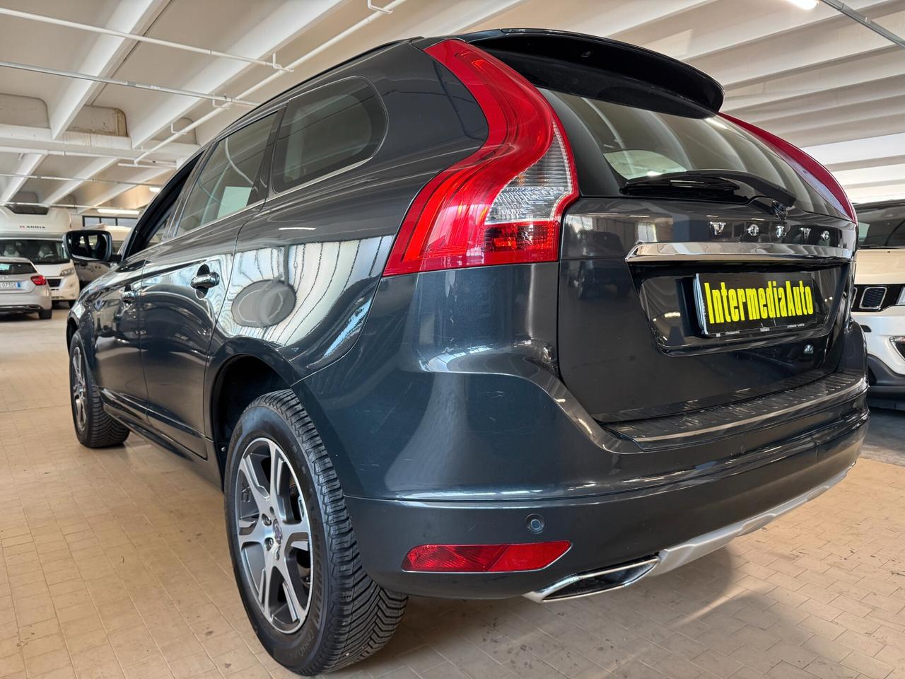 Volvo XC60 D4 Geartronic R-design Kinetic EURO 6