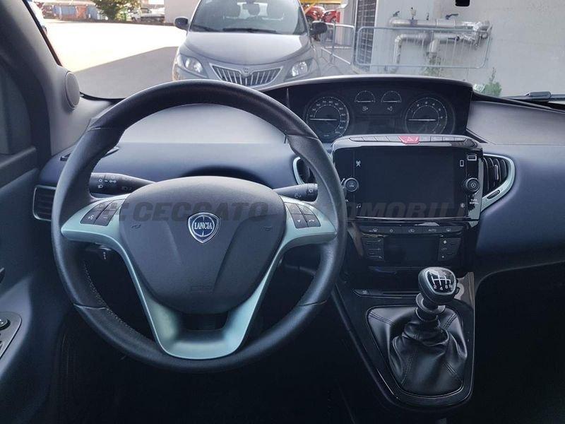 Lancia Ypsilon Ypsilon 1.0 firefly hybrid Platino s&s 70cv