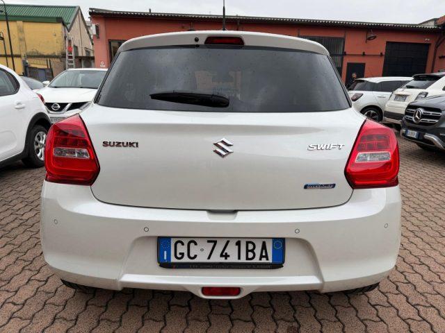 SUZUKI Swift 1.2 Hybrid Top