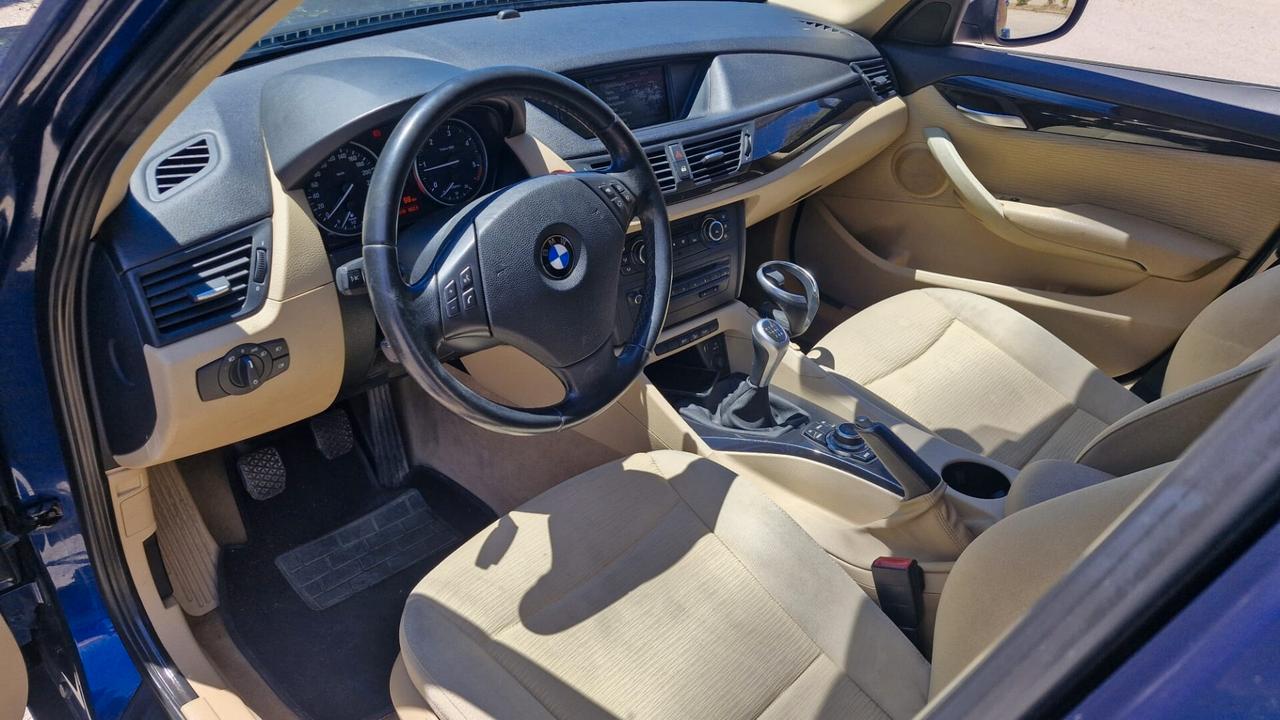 Bmw X1 sDrive20d Eletta 2012