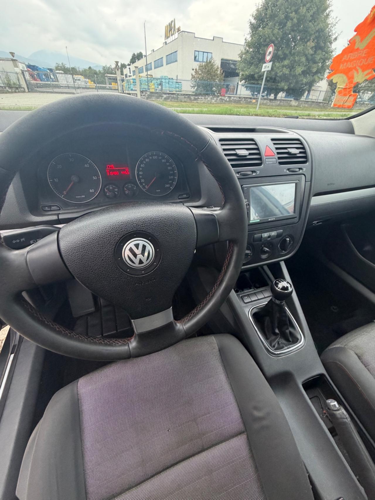 Volkswagen Golf 5 1.9 TDI 5p. Sportline