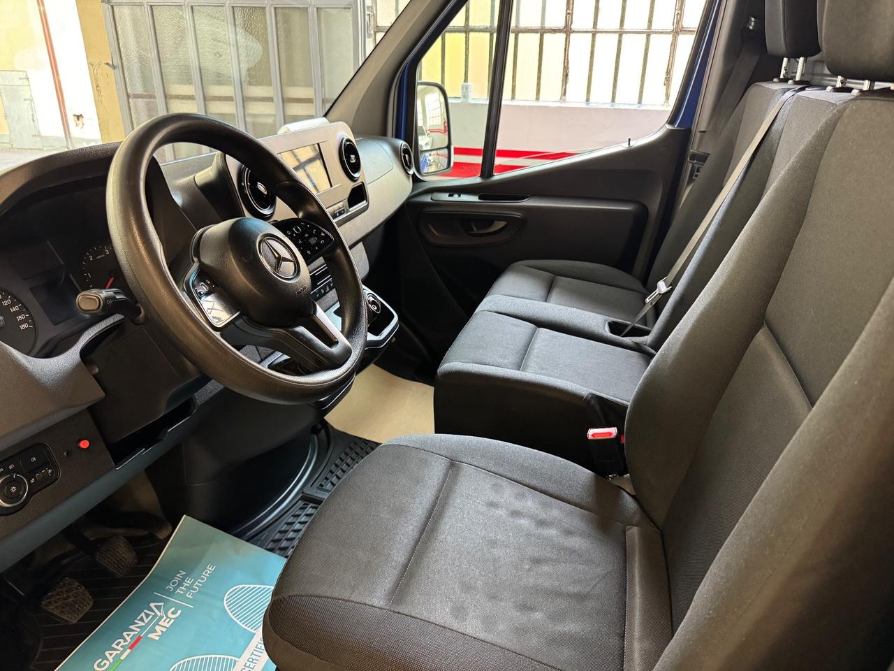 Mercedes Benz Sprinter F39/33 311 FWD TN