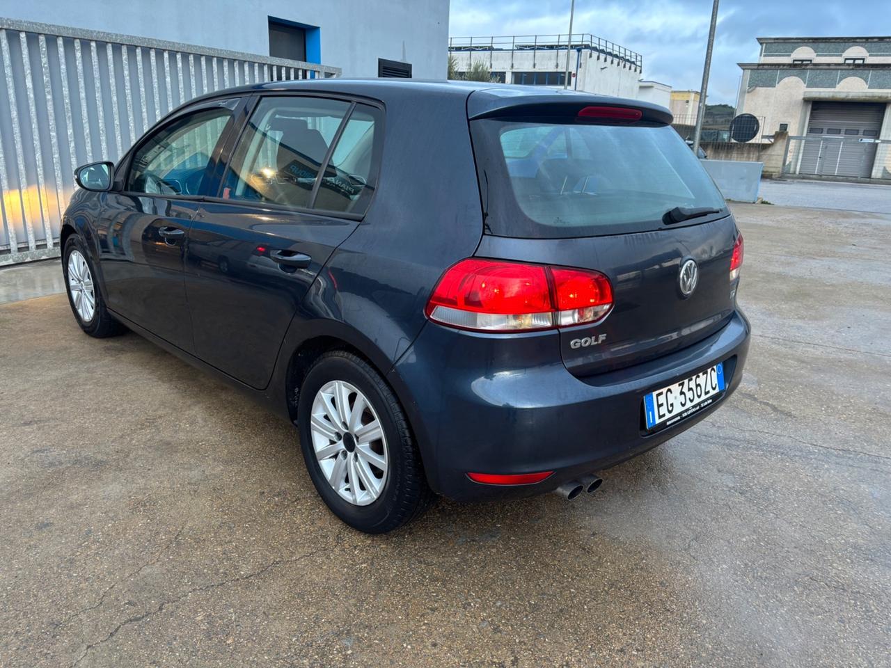 Volkswagen Golf 2.0 TDI 110cv