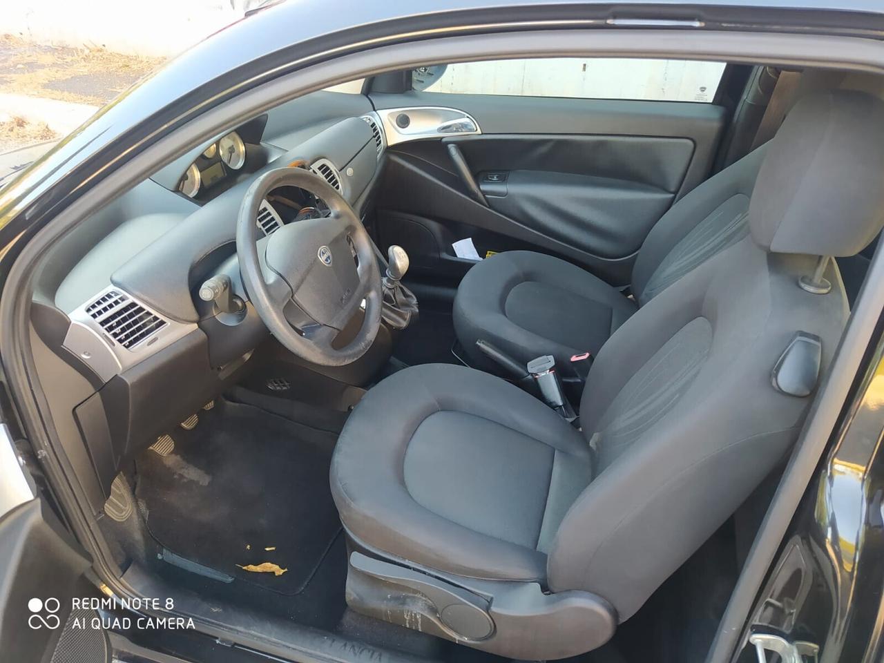 Lancia Ypsilon 1.2 69 CV Elle