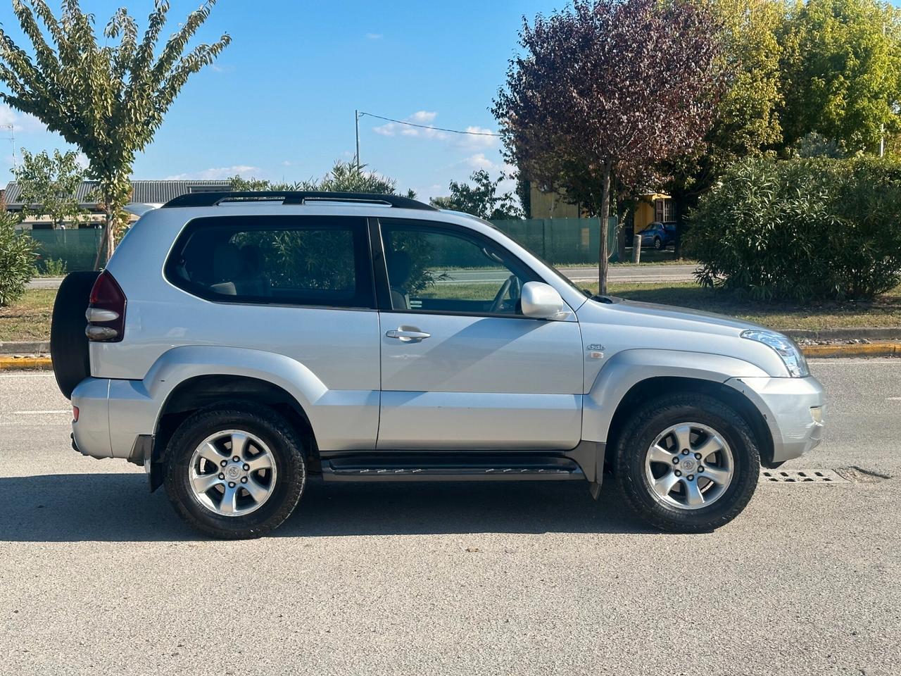 Toyota Land Cruiser 3.0 D-4D 16V cat 3 porte Sol