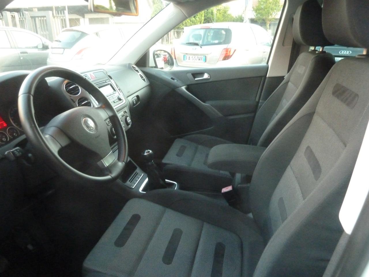 Volkswagen Tiguan 1.4 16V TSI Sport