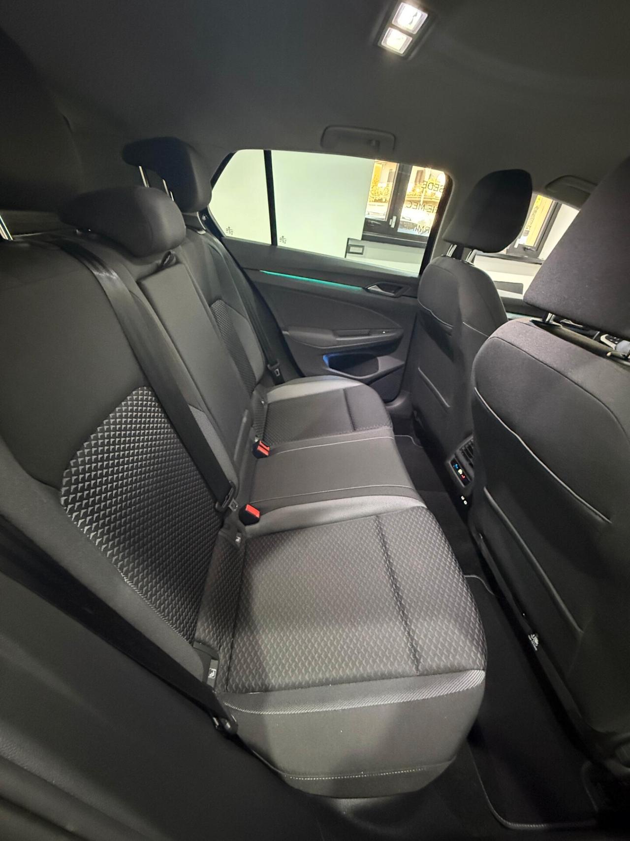 Volkswagen Golf 150 CV *PRONTA CONSEGNA