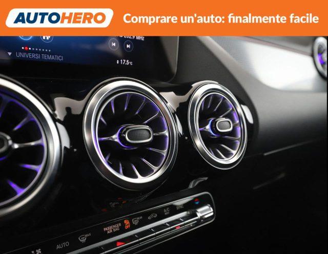 MERCEDES-BENZ GLA 200 d Automatic Premium