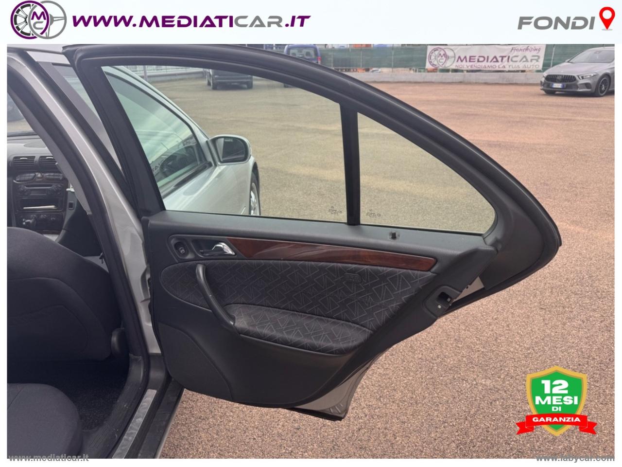 MERCEDES-BENZ C 220 CDI Elegance
