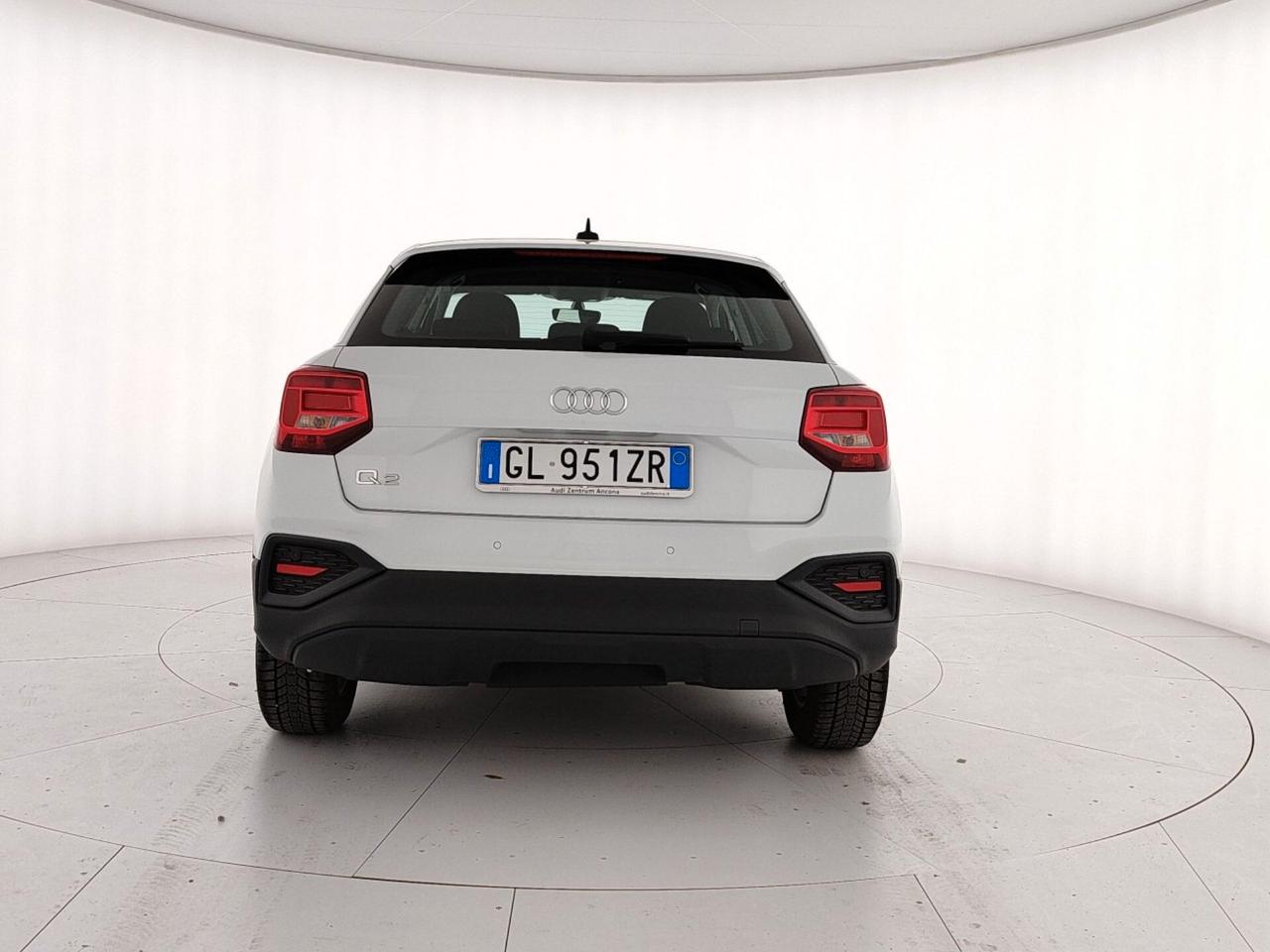 Audi Q2 35 TDI S tronic Business