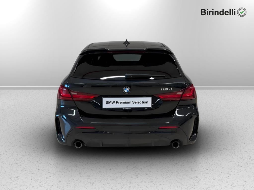 BMW Serie 1 (F40) - 118d 5p. Msport