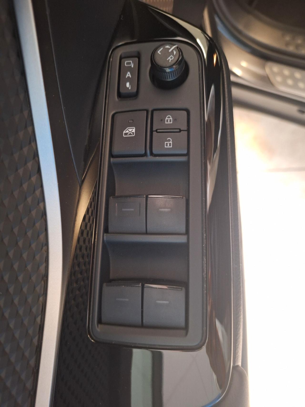 Toyota C-HR 2.0 Hybrid E-CVT Lounge