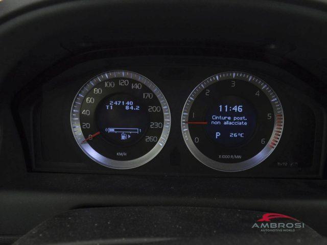 VOLVO XC60 D5 AWD Geartronic Momentum - PER OPERATORI DEL SET