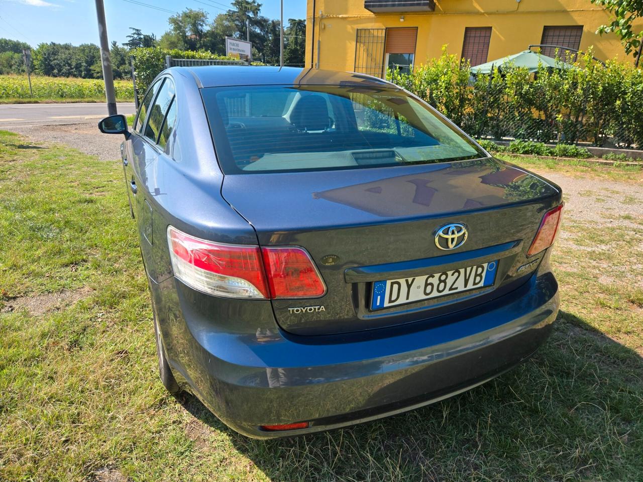Toyota Avensis 2.0 D-4D Sol