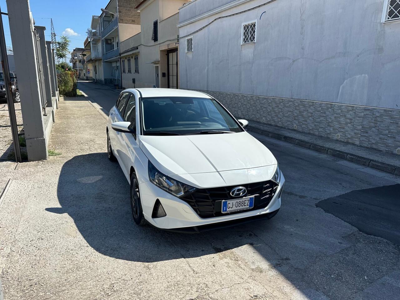 Hyundai i20 1.2 MPI MT Connectline 2022