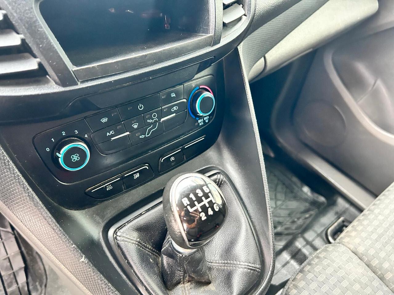 FORD TRANSIT CONNECT 1.5 DIESEL 2019