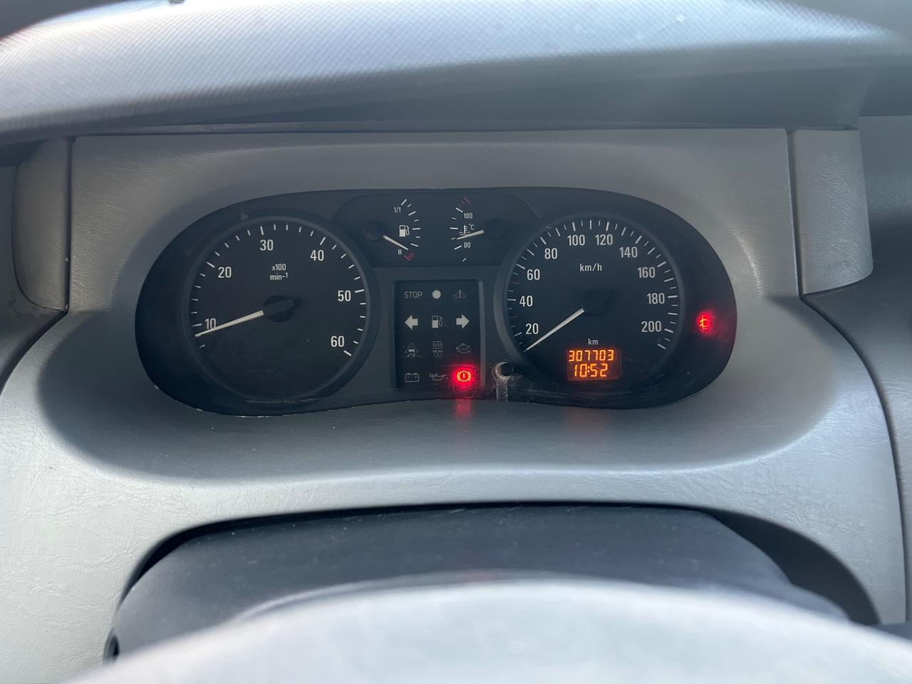 Opel Vivaro 27 1.9 DTI PC-TN Furgone