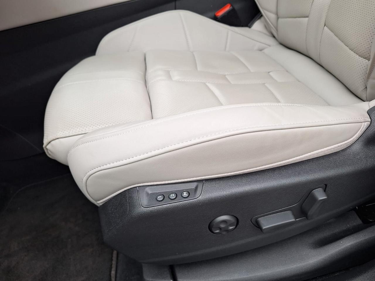 Ds 7 BlueHDi 130 aut. Étoile IVA ESPOSTA