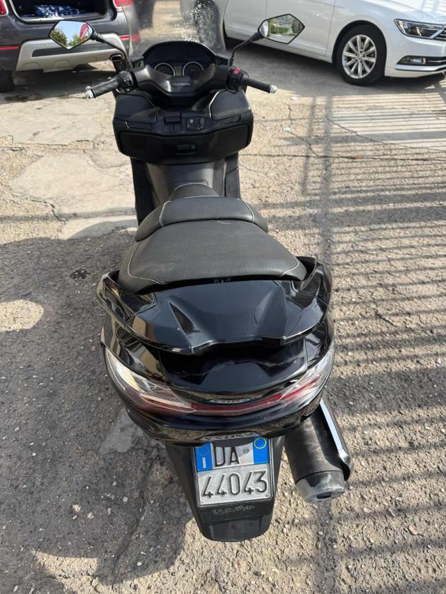 SUZUKI Burgman AN 400 AN