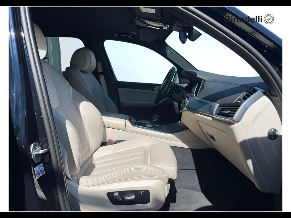 BMW X5 (G05/F95) - X5 xDrive30d 48V Msport