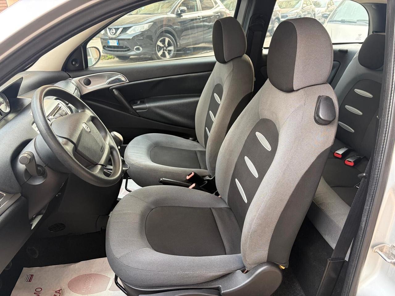 Lancia Ypsilon 1.2 Argento 84.000KM NUOVISSIMA