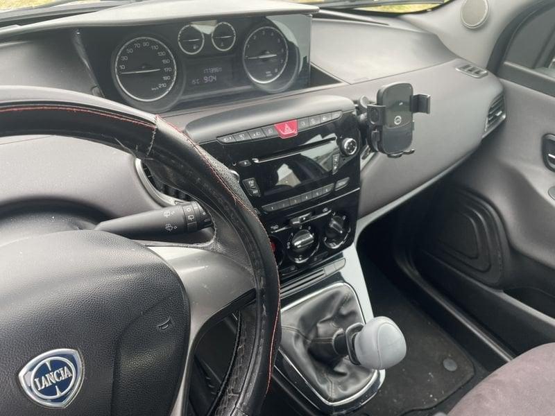 Lancia Ypsilon Ypsilon 1.2 8v Platinum s&s 69cv