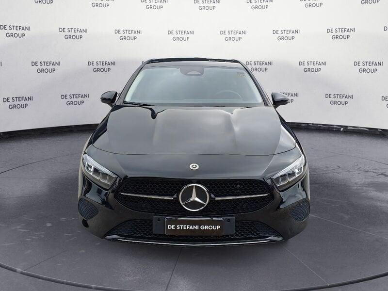 Mercedes-Benz Classe A A 180 d Progressive Advanced Plus NIGHT-PACK