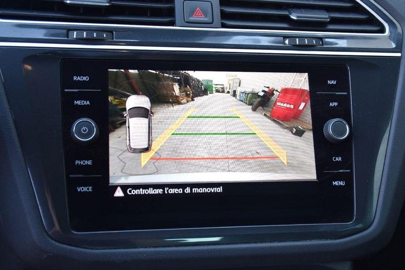 Volkswagen Tiguan 2.0 TDI SCR DSG Business BMT *NAVIGATORE*