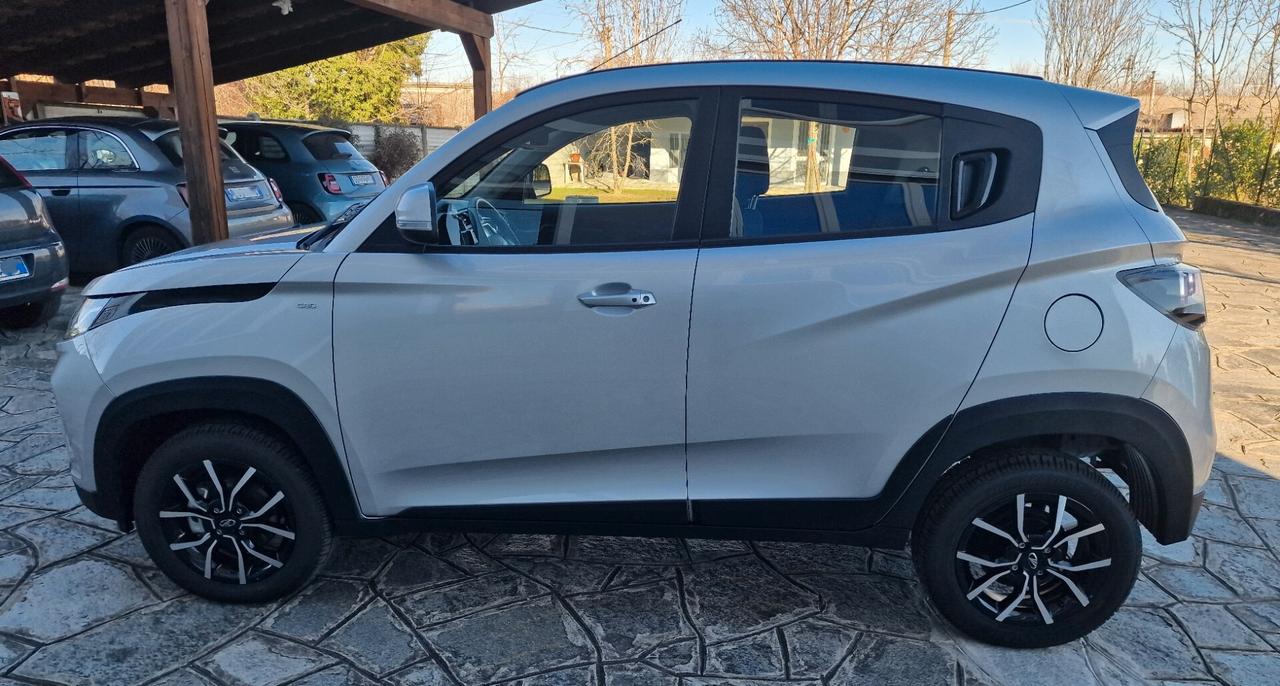 Mahindra Kuv100 NUOVO - 1.2 VVT K8 87cv